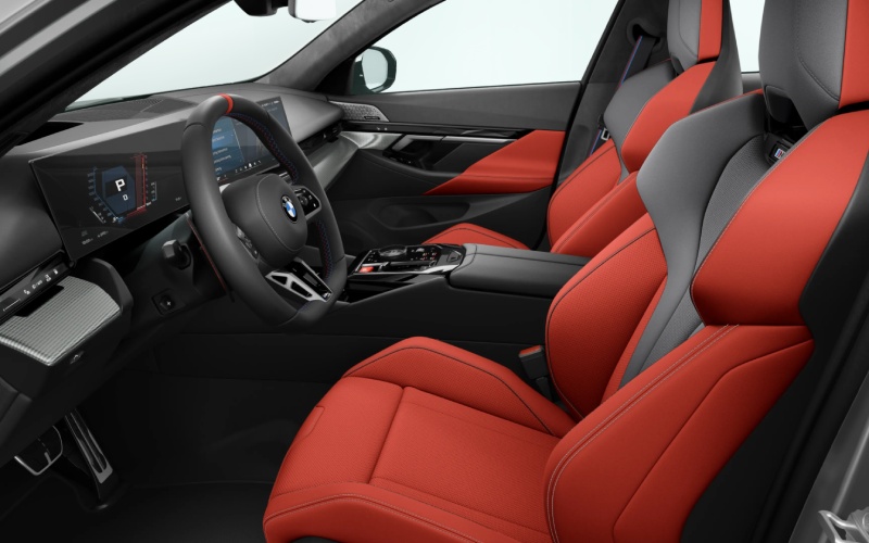2027 BMW M5 - Interior Comfort & Technology