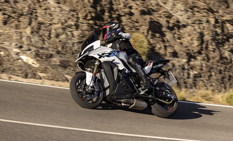 Step-by-Step Tips for Test Driving the 2026 BMW S 1000 XR