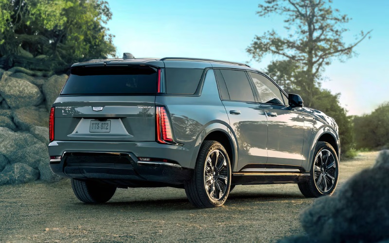 Westminster, CO - 2026 Cadillac Escalade IQL