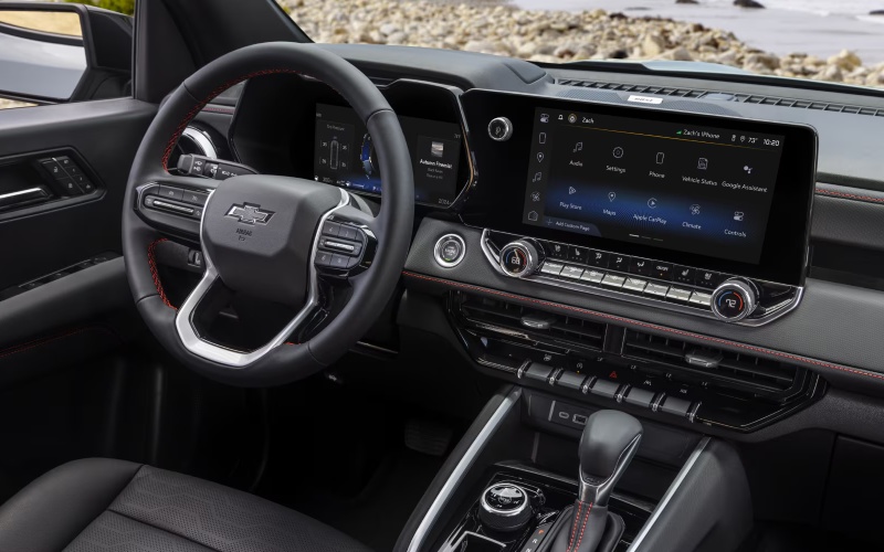 Tulsa, OK - 2026 Chevrolet Colorado's Interior