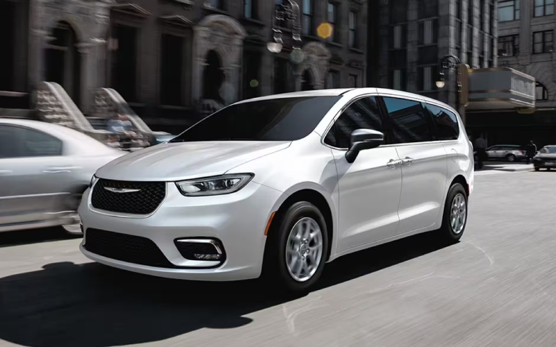5 Buying Considerations Before You Choose Your Chrysler Pacifica