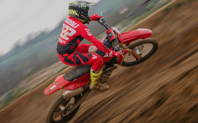 Suggested Accessories for the 2026 Ducati Desmo450 MX Step-by-Step Tips for Test Driving the 2026 Ducati Desmo450 MX