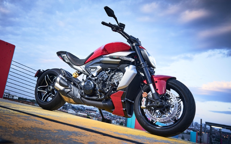 5 Key Reasons the 2026 Ducati XDiavel V4 Stands Out near Manassas, VA