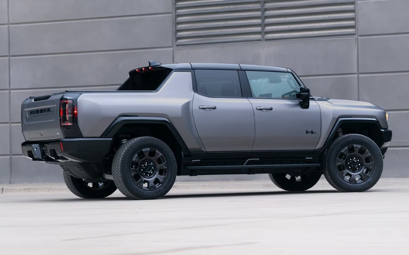 Victoria, TX - 2026 GMC Hummer EV Pickup Truck's Exterior