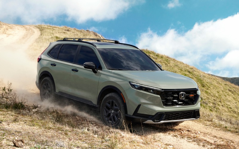Experience the New 2026 Honda CR-V near Cedar Rapids, IA: Rugged Capability Meets Innovation