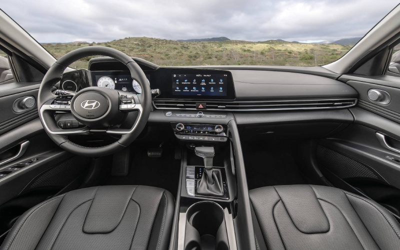 5 Key Reasons the 2026 Hyundai Elantra Stands Out near Towson, MD