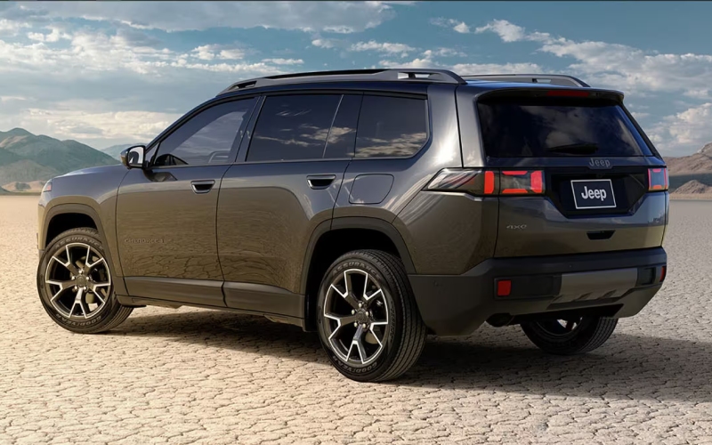 Lease vs Finance: What Makes More Sense for Drivers in Chantilly, VA?