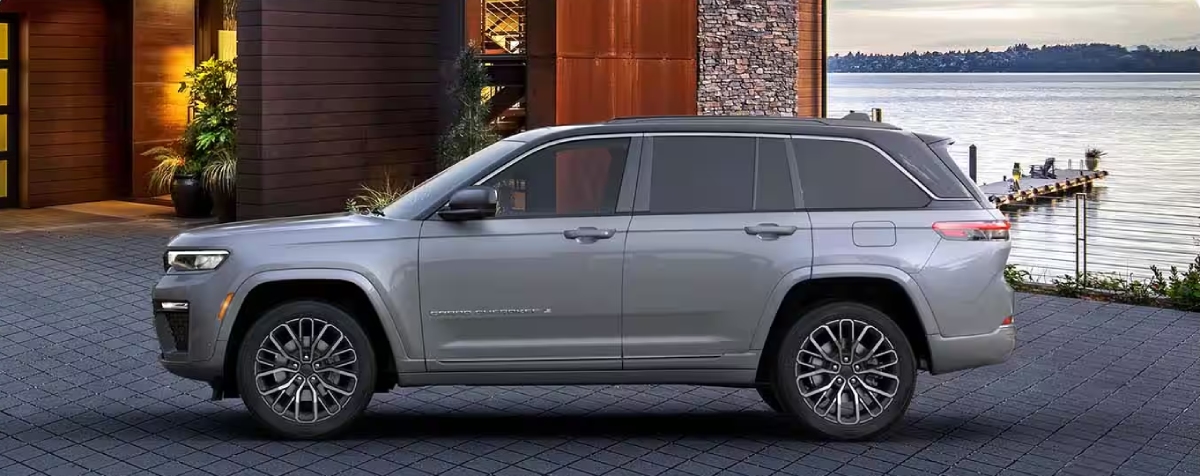 Lease or Finance the 2026 Jeep Grand Cherokee L in Williamston, NC