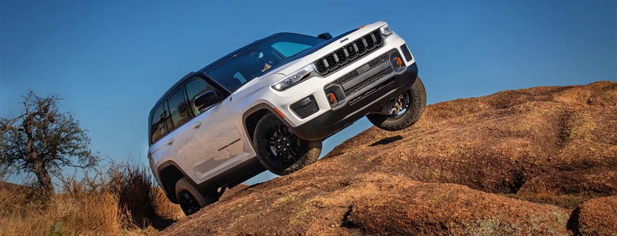 Everything You Need to Know Before Buying a New 2026 Jeep Grand Cherokee near Loudoun County, VA