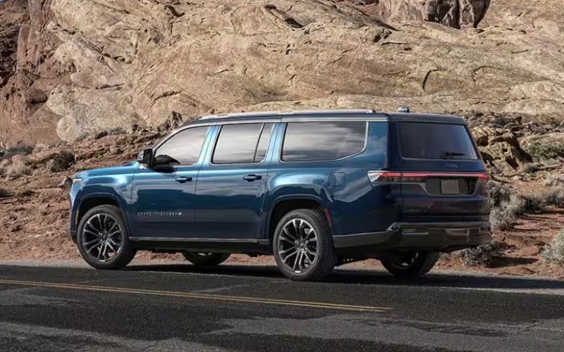 Why the 2026 Jeep Grand Wagoneer L Limited Reserve Fits Lafayette, CO Family Driving