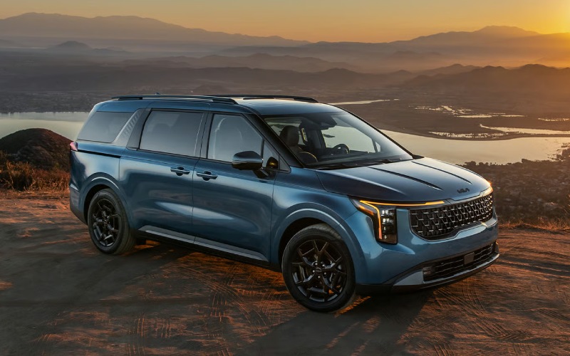 Family Comfort and Impeccable Design – The New 2026 Kia Carnival MPV near Littleton, CO