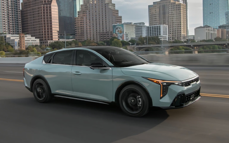 Why the 2026 Kia K4 GT-Line Turbo gives Laurel, MD commuting a modern edge