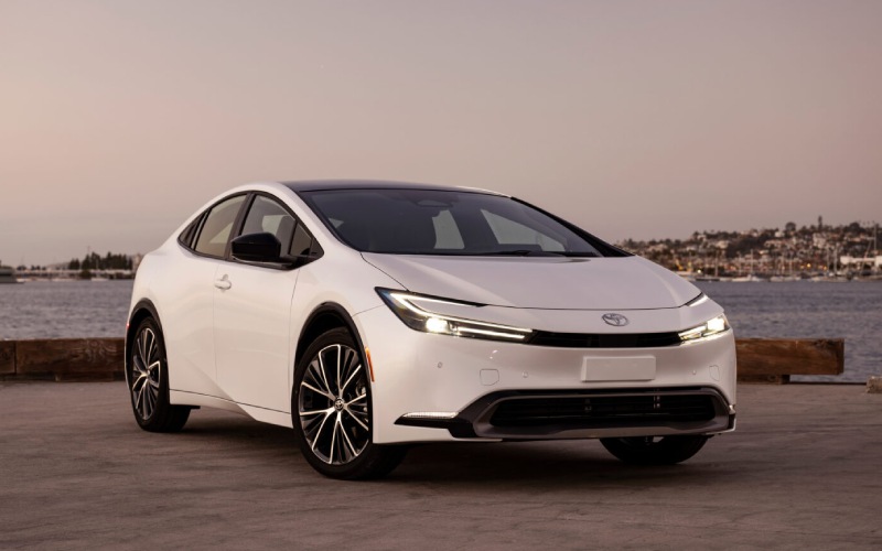 Should You Buy the 2026 Toyota Prius for Year-Round Mishawaka, IN Driving?