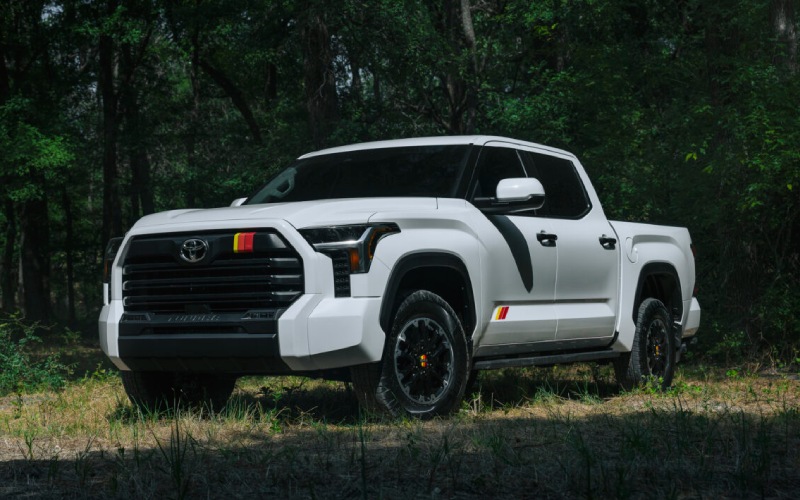 Hybrid Power and Towing Confidence with the 2026 Toyota Tundra i-FORCE MAX Serving Mishawaka, IN