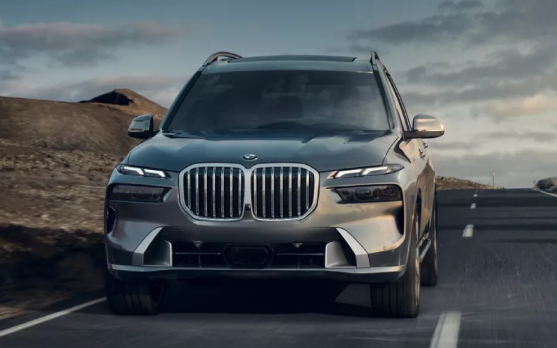 How Much Cargo Space Does the 2027 BMW X7 Offer for Paso Robles, CA Families?