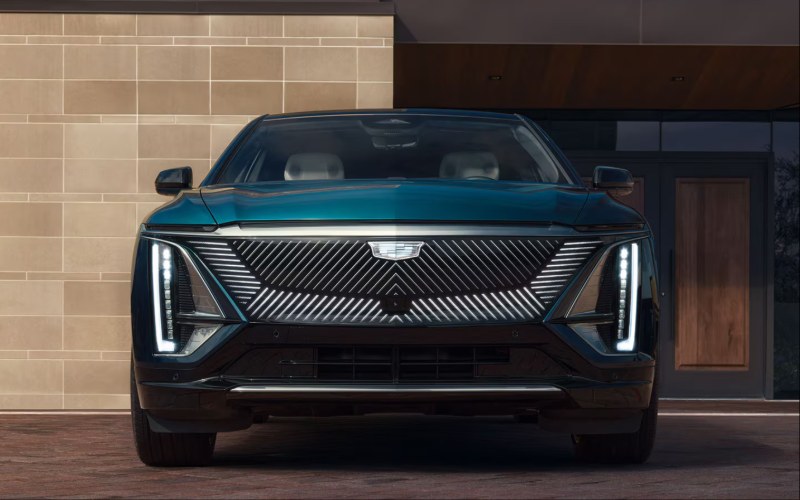 Englewood, CO - 2027 Cadillac LYRIQ