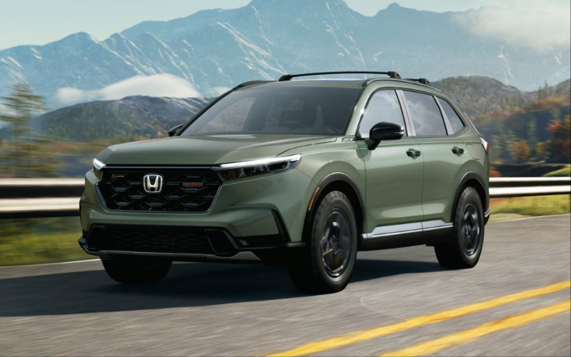 Why the 2027 Honda CR-V Sport Touring Hybrid Fits Coralville, IA Daily Driving