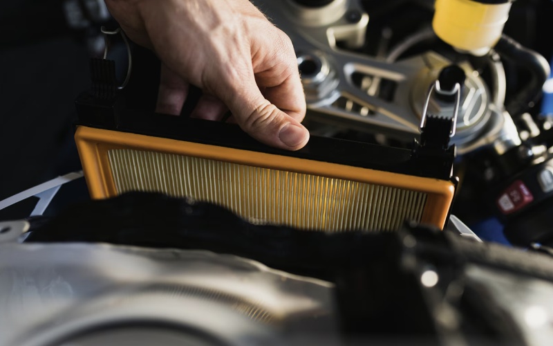 Choosing Motorcycle Accessories for Alexandria, VA Commutes and Weekend Miles