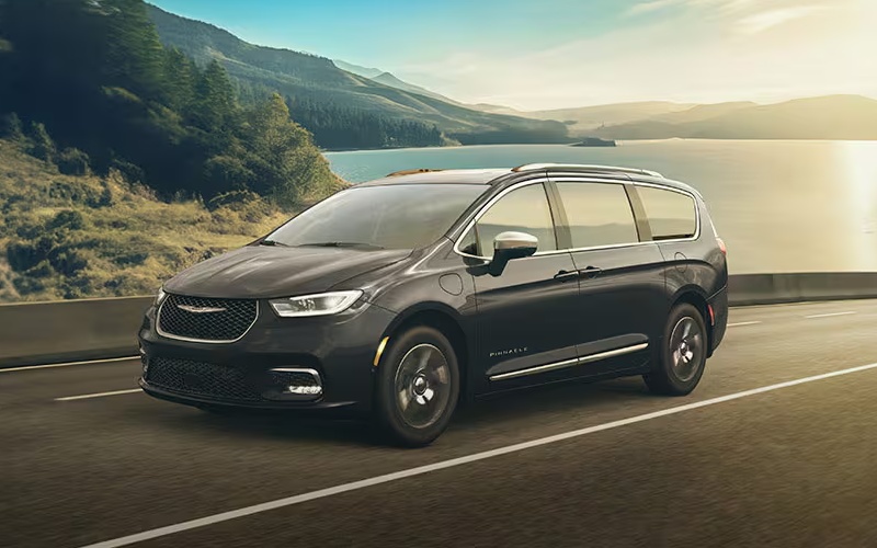 Seamless support while your Chrysler is in the shop