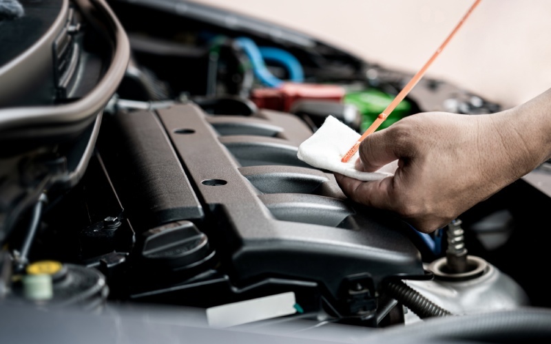 Stress-Free Repairs: On-Site Rental Cars and Insurance Integration near Baltimore, MD